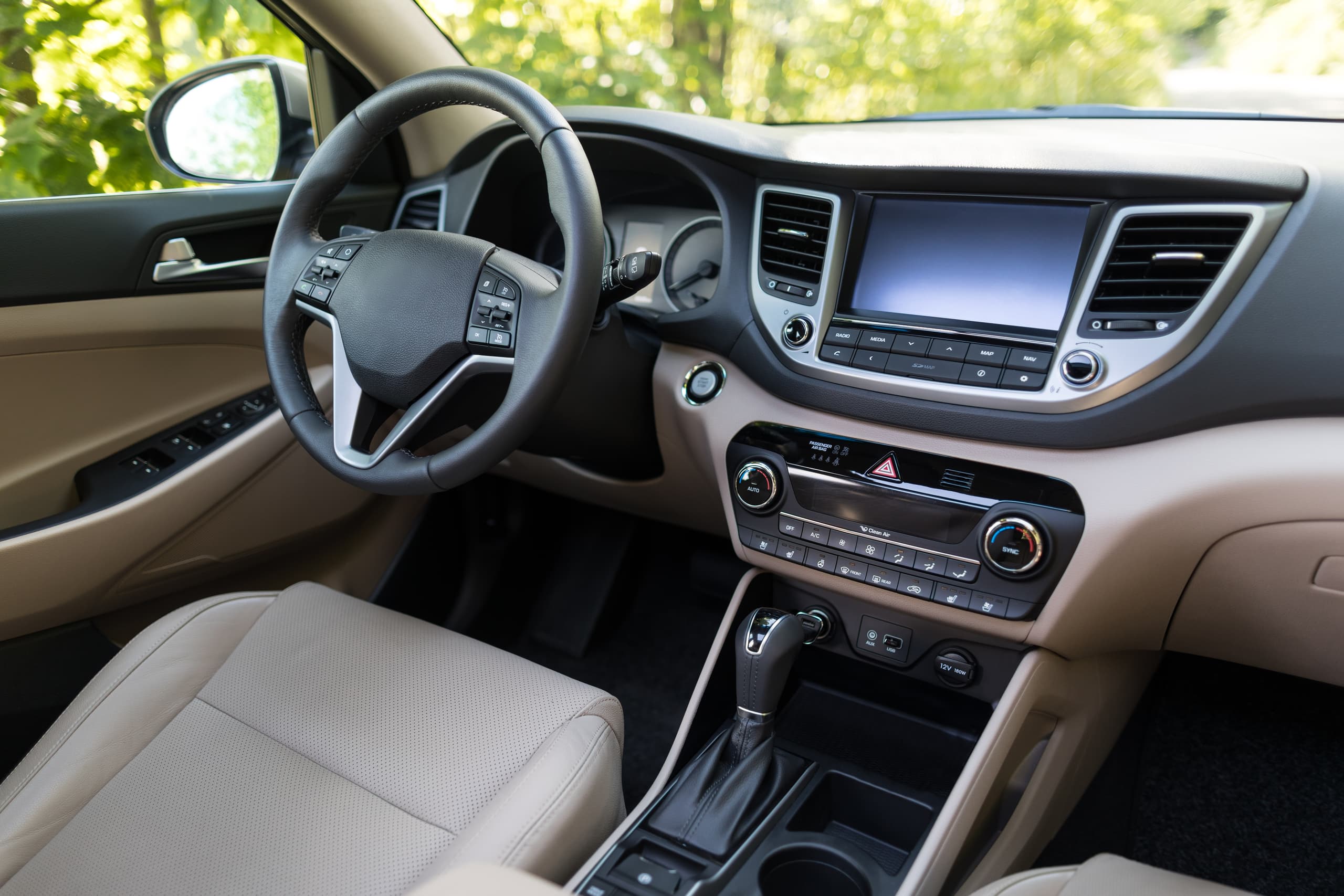 Renovace palubní desky po vystřelení airbagu